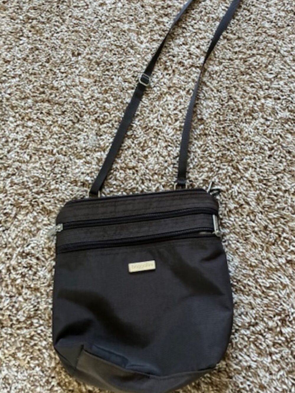 Crossbody perfect for every day Baggallin bag